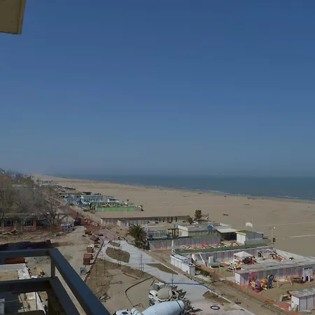 Hotel Artide 3*