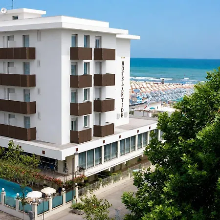 Hotel Artide - Front 3*